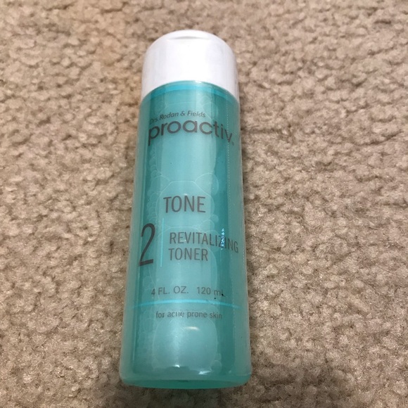 proactiv 2 tone revitalizing toner